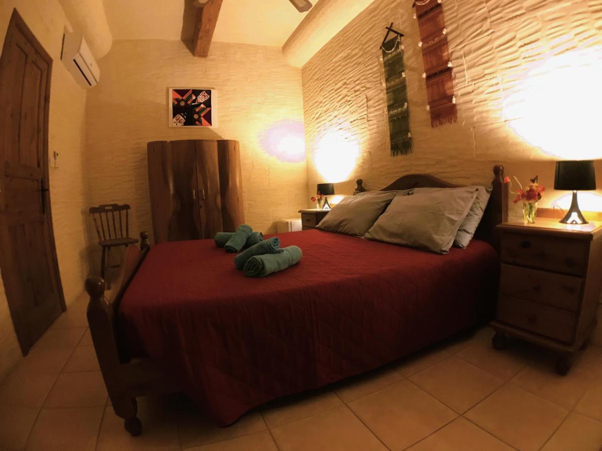 Ad Hoc B&B Il-Pergla Eksteriør billede